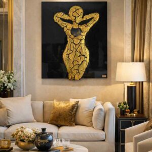 " A Venus Crome Heart" – Luxury Crystal Resin Gemstone Art